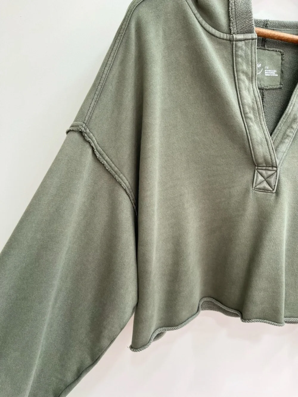 Aerie Cropped Open Neck Hoodie Sweatshirt Olive Sage Green Relaxed Casual Large - Picture 4 of 11